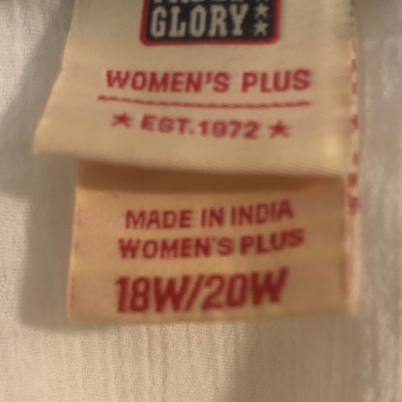 Shirt - Picture 3 of 3